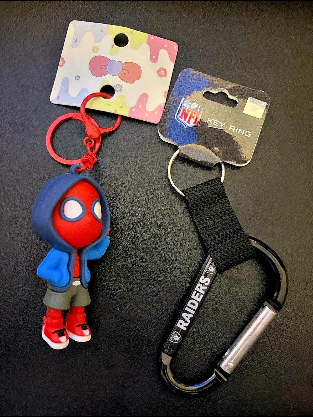 Party Animal Las Vegas Raiders TeenyMates Tagalongs Keychain Set Blue & Black